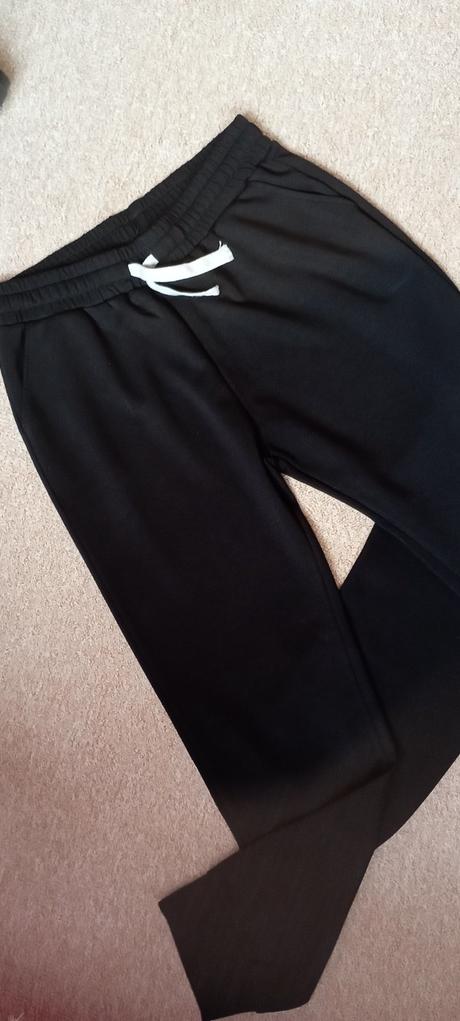 Tepláky černé vel."xl/xxl", xl