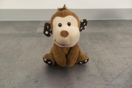 Malá plyšová opička,