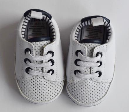 Capačky vel. 6 - 9 m, primark,<17