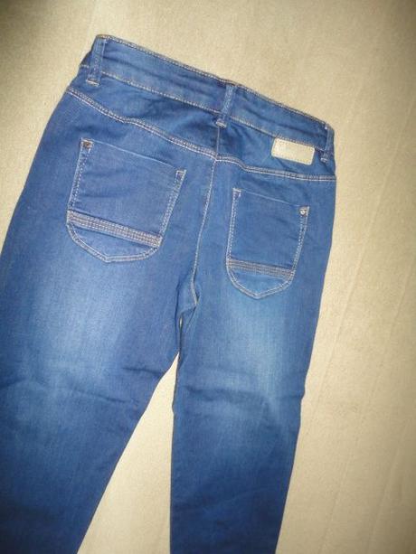 Jako nové rifle okaidi, vel. 7/8 let, 122