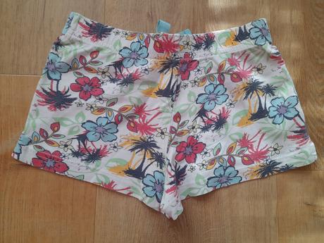 2 x kraťasy, vel 122/128, 122