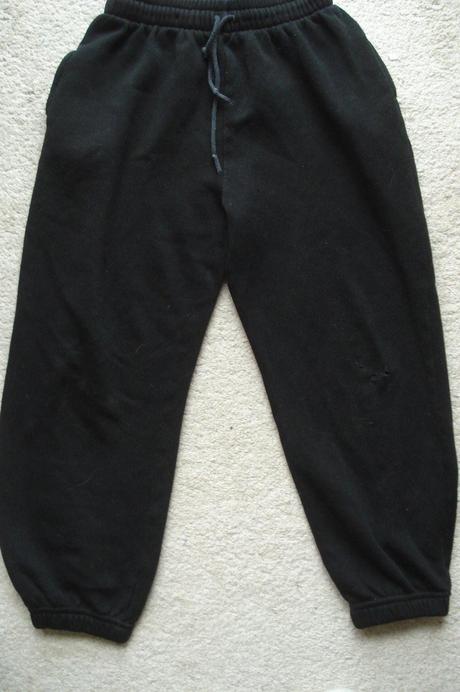 Tepláky na lítačku, 140