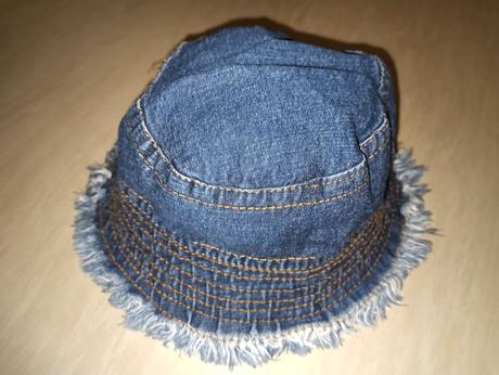 Riflový klobouček (cca 3 roky), 98