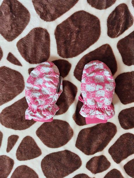 Zimní rukavice hello kitty, h&m,98