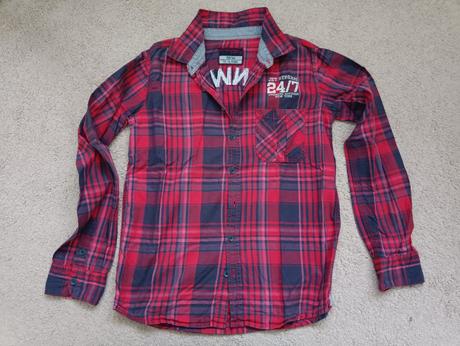 Červená košile, chapter young,158