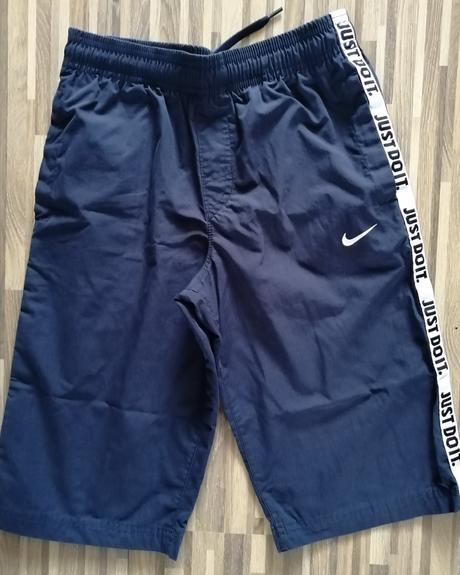 Kraťasy, šortky, nike,134