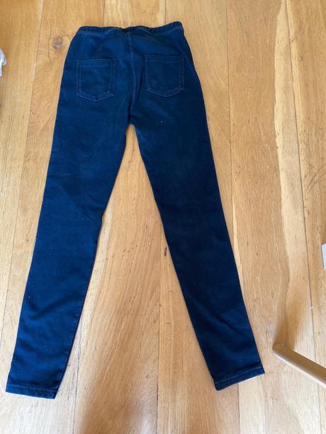 Dzeginy, calzedonia,134