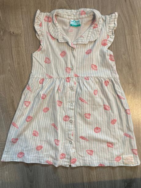 Propínací šaty, 98