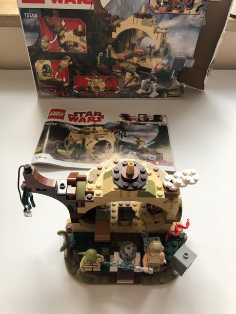 Lego star wars 75208 chýše mistra yody,