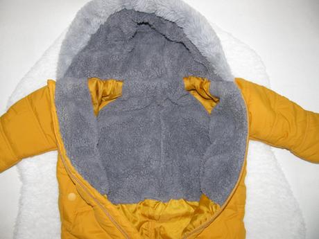 Kojenecká zimní kombinéza s kapucí hořčicové barvy, george,68