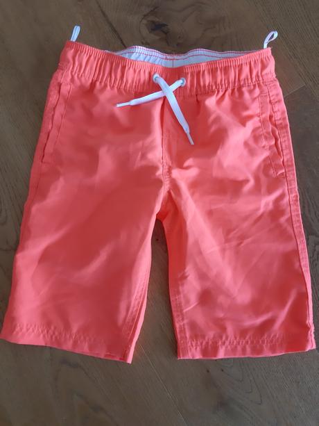 Kraťasy 2x č.122-128, c&a,122