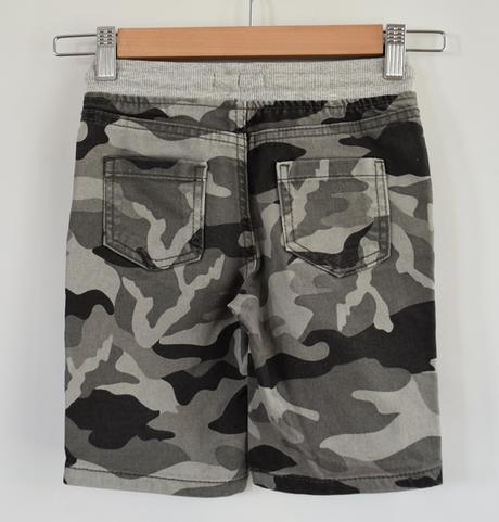 Kraťasy vel. 4 - 5 let, primark,110