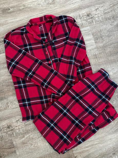 Pyžamo káro sinsay, vel. 158, sinsay,158