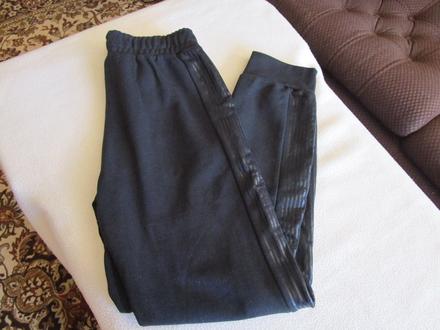 Pěkné černé bavl. tepláky zn. kappa, vel. xs-s, kappa,xs