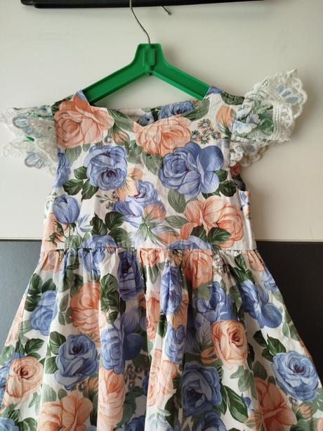 Šaty zn. dolly wears vel.110, 110