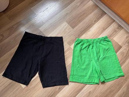 2x šortky, f&f,158