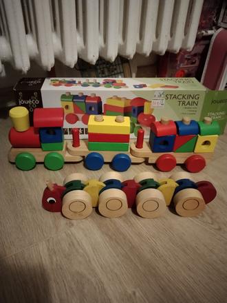 Dřevěný vláček a tahací housenka, 