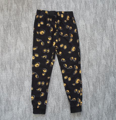 Černé chlapecké pyžamo, 146