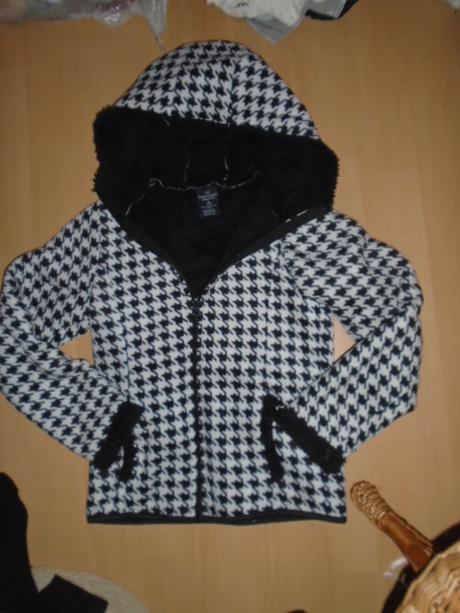 Kabátek chlupatka vel 7/8 let, 128