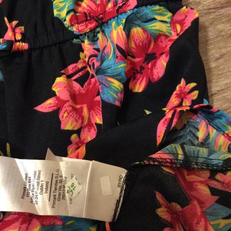 Lehoučký letní květinkový overal, primark,146