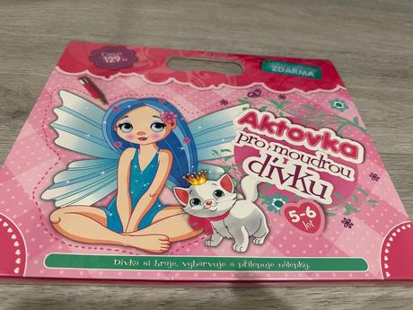 Aktovka pro moudrou dívku - 3 vzdělávací sešity, 