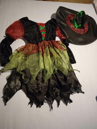 Kostým pro holčičku čarodějnice, 