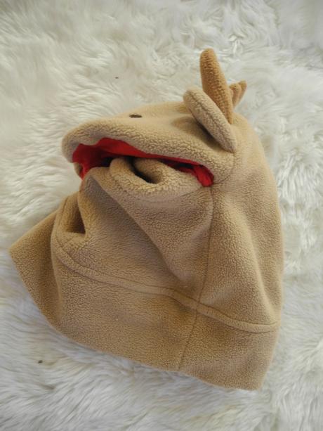 Čepice sob vánoce, 98