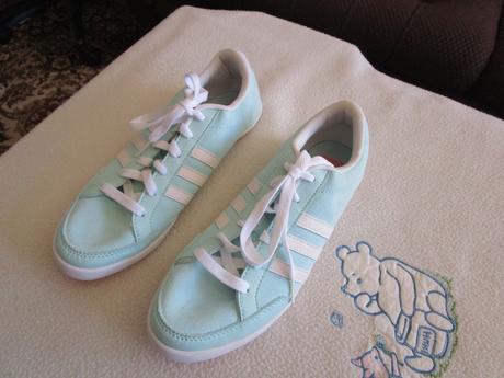 Pěkné sv. zelené látkové tenisky zn. adidas, adidas,37