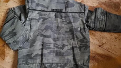 Bunda, mikina, čepice a ponožky, 104–116