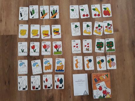 Výuková karetní hra.,