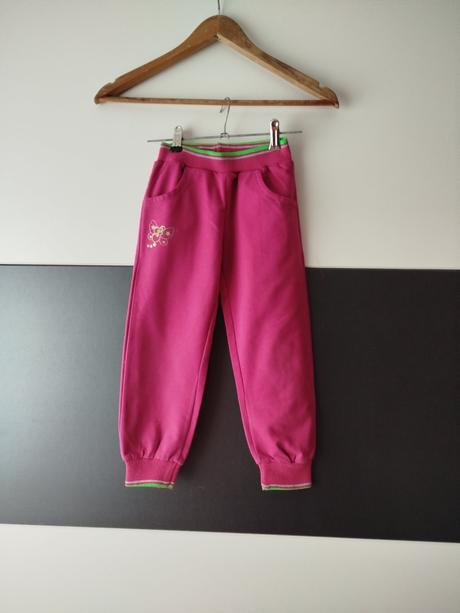 Tepláky vel.122, 122