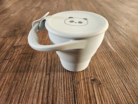 Šedý skládací silikonový hrnek na svačinu panda, 