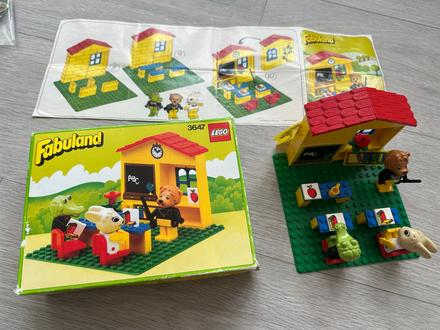 Lego 3647 fabuland, škola,