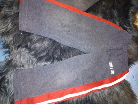 Klučičí tepláky vel. 92, 92