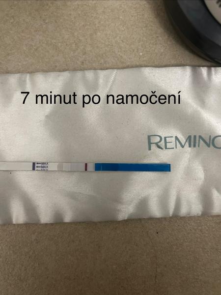 Může být už těhotenský test pozitivní?