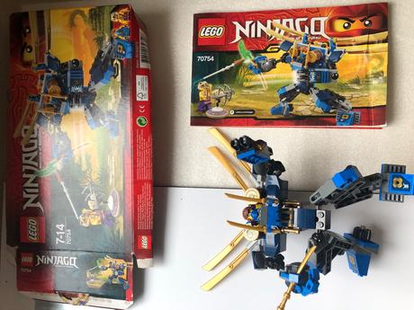 Lego ninjago 70754 elektrorobot,