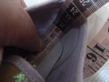 Třpytivé tenisky, nelli blu,30