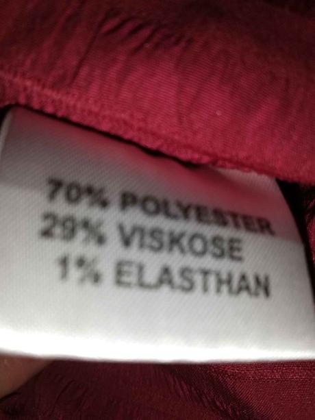 Tílkova halenka vel 52, 52