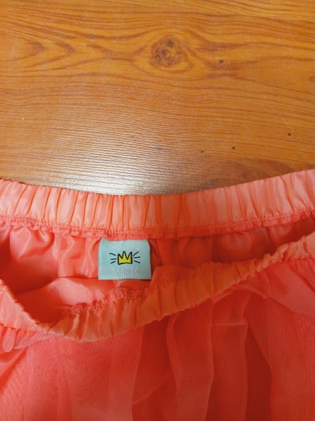 Sukně meruňková, zn. yfk, vel.146/152, 146