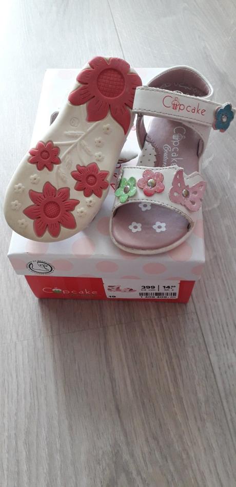 1264 - sandálky, cupcake,19