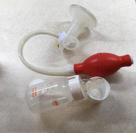 Ruční odsávačka mléka, 