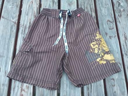 Plážové šortky chlapecké - proužkované, vel. 110, c&a,110