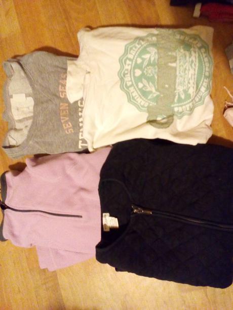 Balík oblečení, 140–152