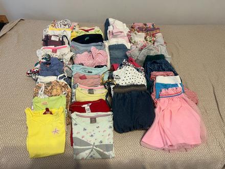 Letní set pro holku 110/4 r - 44ks, 104–116