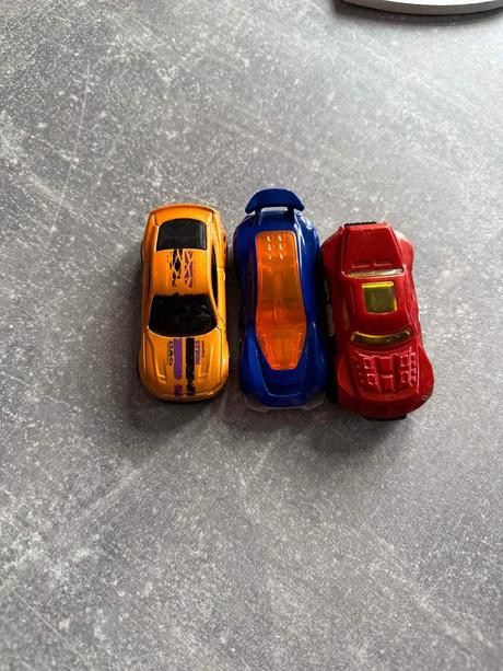 Hot wheels padajícíc věž+3 autíčka,