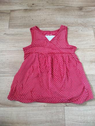 Puntíkovaná tunika, 134