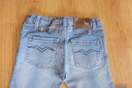 Džíny, 128