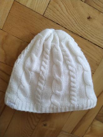 Bílá čepice podšitá flísem, loap,56