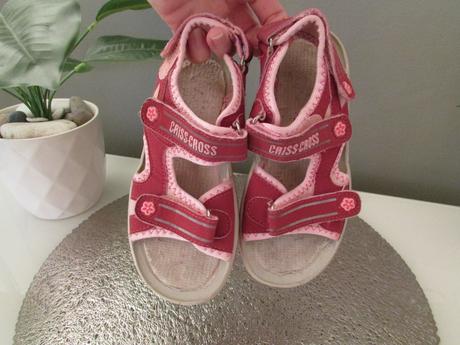 Sandálky criss cross, 30