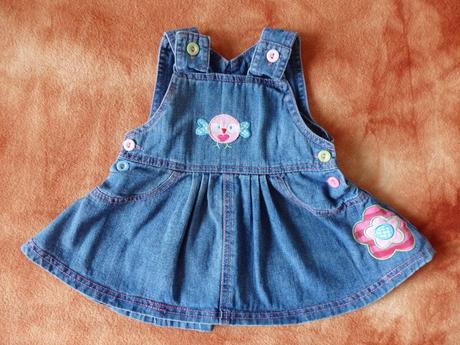 Džínové šatičky, 68